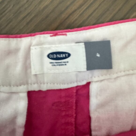 Old Navy Classic Chino Shorts - Pink - Size 4 - Picture 5 of 9